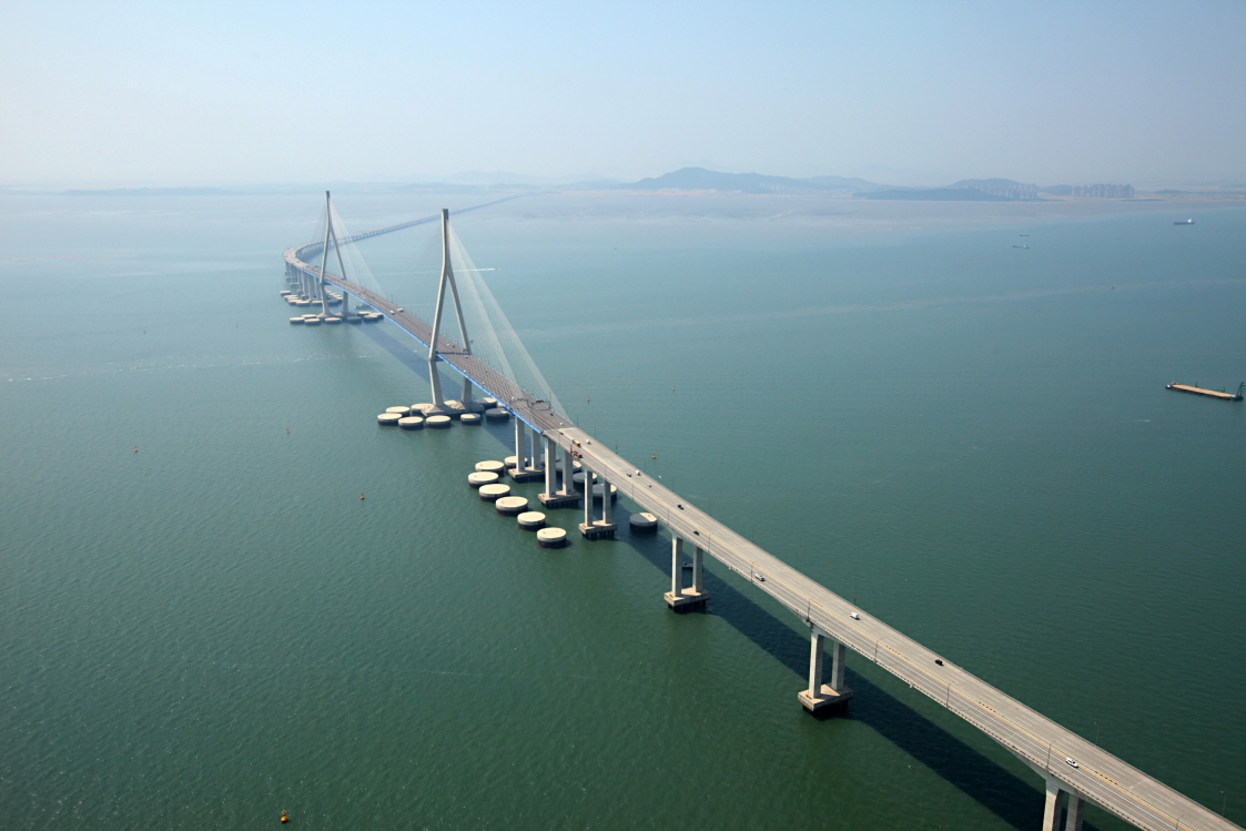 Supervision de construction« grand pont de Incheon»